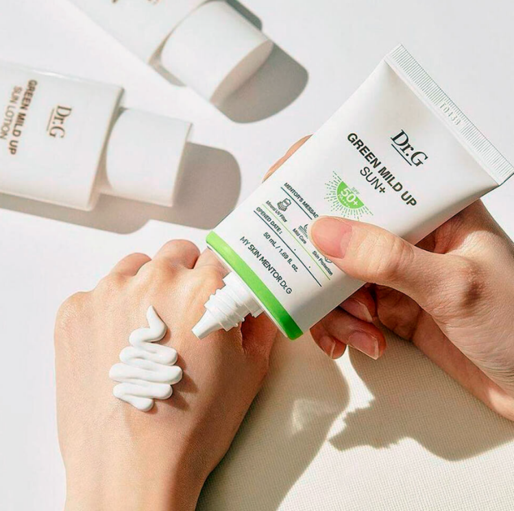 Dr.G, Green Mild Up Sun+ SPF50+ PA++++