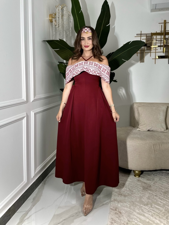 Off-Shoulder Henna Dress ثوب ساندرا 