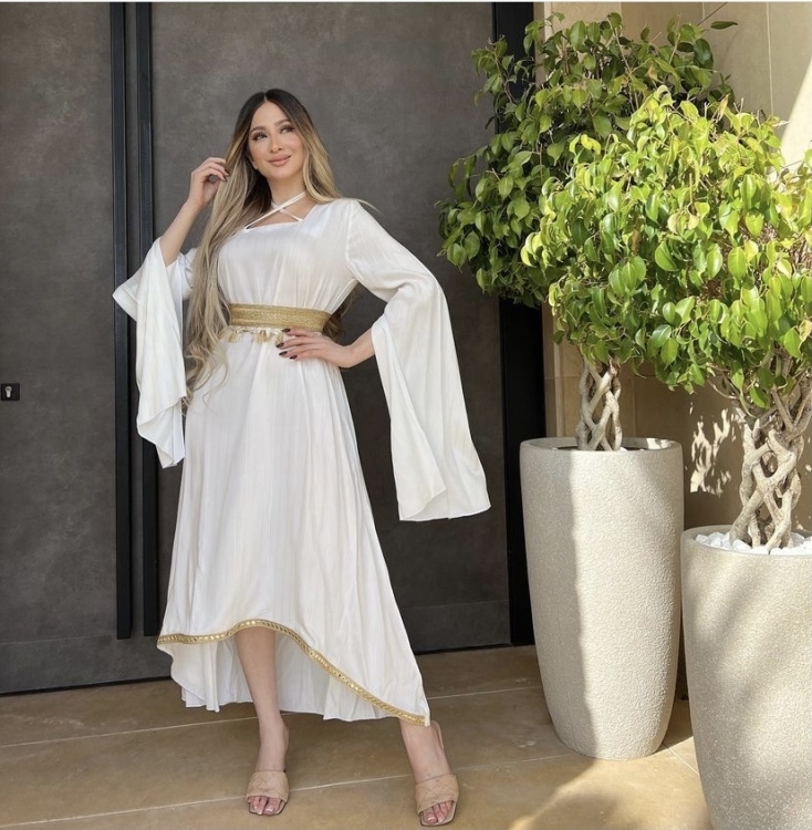 Long Sleeve Belted Jalabiya