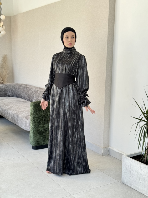 فست " لون " باللون الاسود 