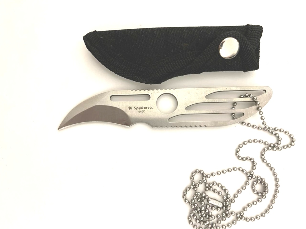 Spyderco neck knife