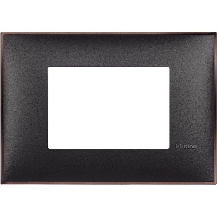 cover plate - 3 modules - black غطاء اسود لميع 