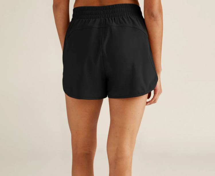 Beyond Yoga Stretch Woven In Stride Lined Short