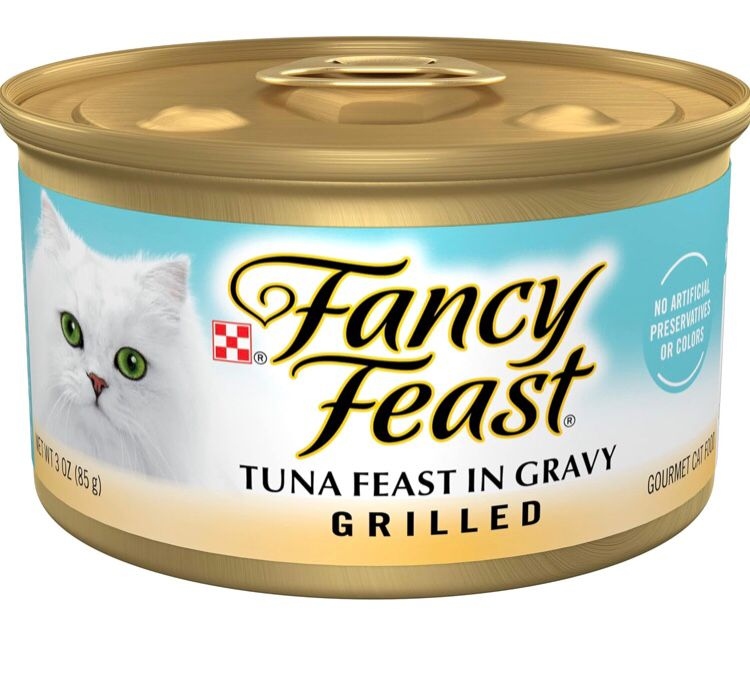 Fancy feast tuna in gravy