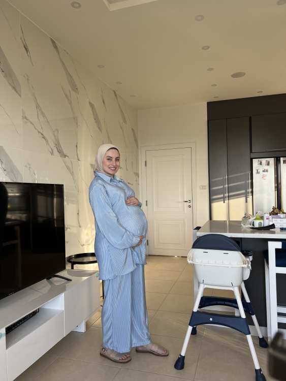 طقم داليا للحمل وغير الحمل باللون الازرق 