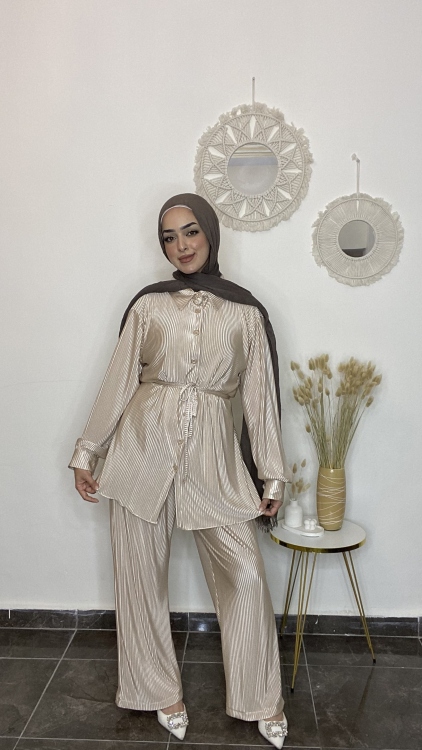 طقم داليا للحوامل وغير الحوامل اللون البيج