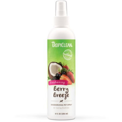 Tropiclean Deodorizing Pet Spray With Berry Breeze