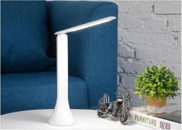 Desk lamp 