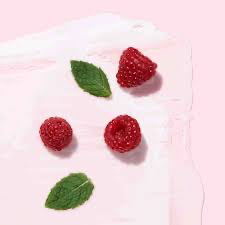 LOVE NATURE Energising Body Lotion with Organic Mint & Raspberry 500ML    41505