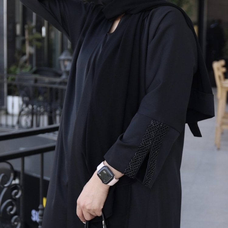 عباية عملية 