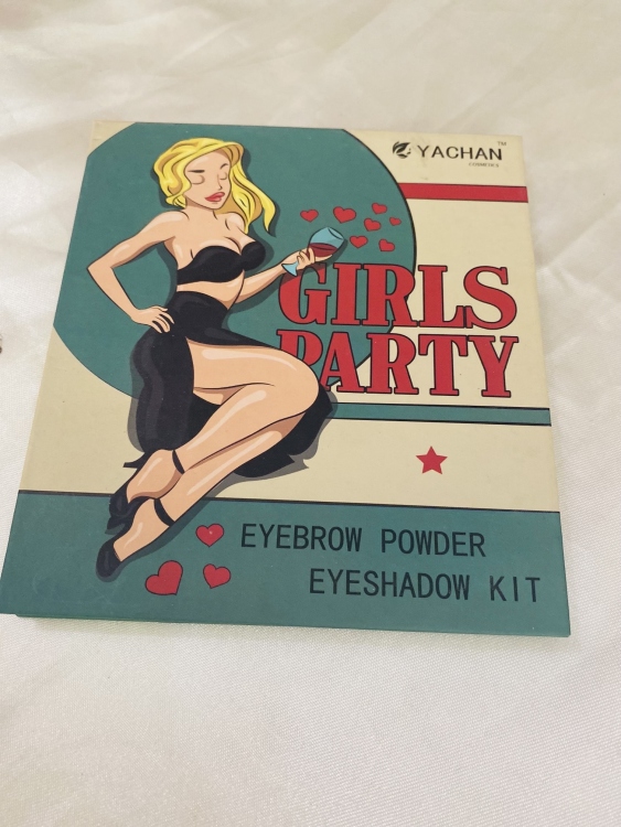 كيت حواجب GIRLS PARTY EYEBROW POWDER EYESHADOW KIT