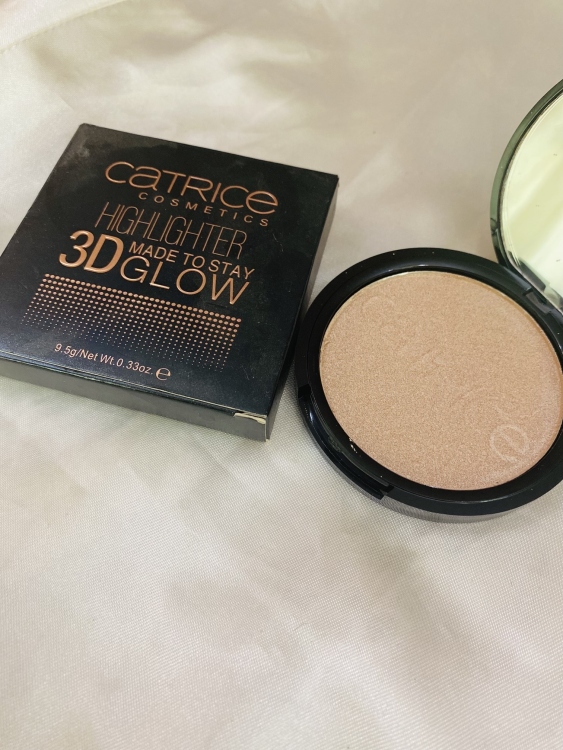 هايلايتر CaTRICE COSMETIC HIGHLIGHTER MADE TO STAY
