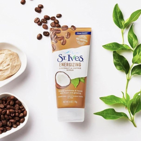 ST.IVES COCONUT &COFFE  مقشر ستيفز