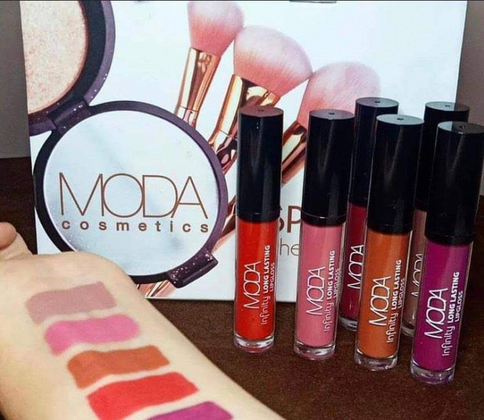 MODA LIP GLOSS مودا