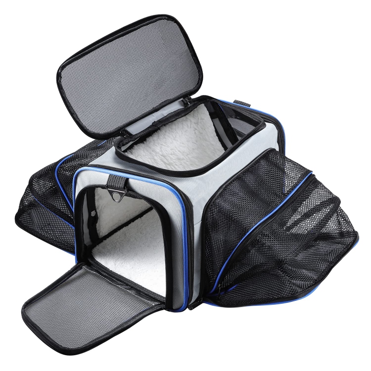 DEKO soft sided pet carrier