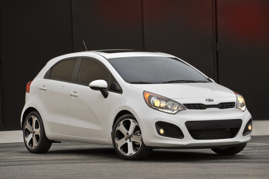 تظليل كريتف كيا KIA Rio HB موديل  2012-2018