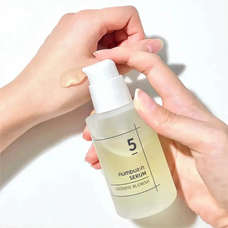 Numbuzin  No. 5 Goodbye Blemish Serum قولي وداعا لتصبغات والبقع
