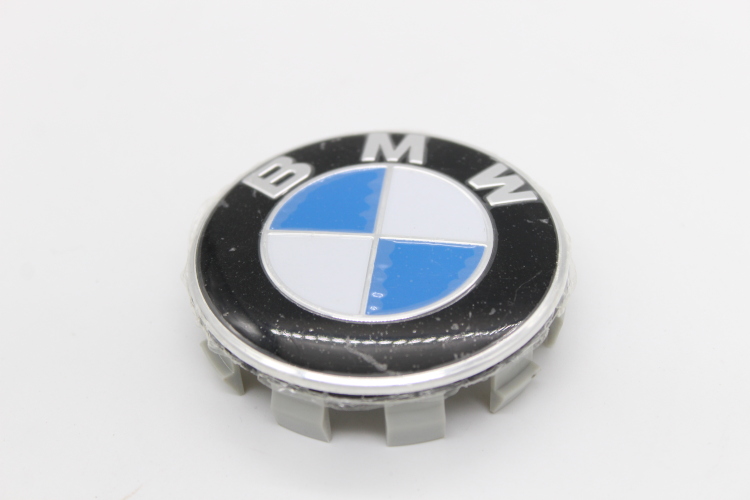 طاسة جنط BMW