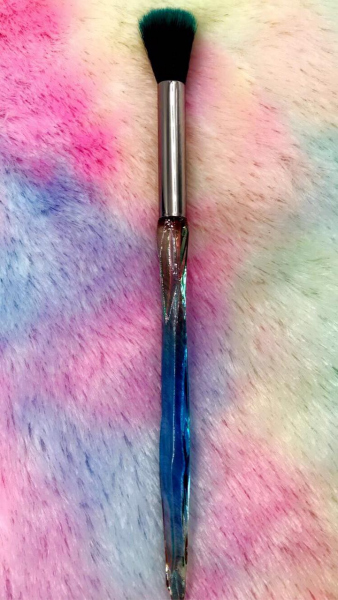 MAKEUP BRUSH فرشاة