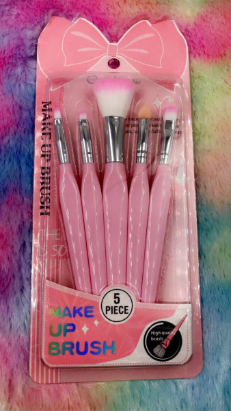 فراشي ميكاب MAKEUP BRUSH