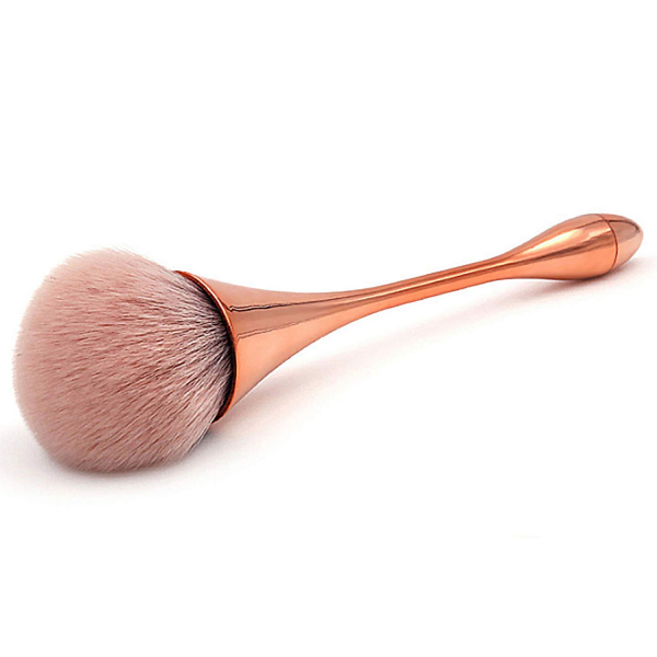 MAKEUP BRUSH فرشاة