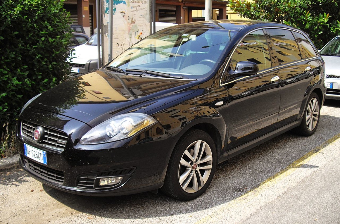 تظليل كريتف فيات FIAT CROMA SW موديل  2007-2013