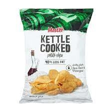 Master Kettle cooked potato chips salt & vinegar 4