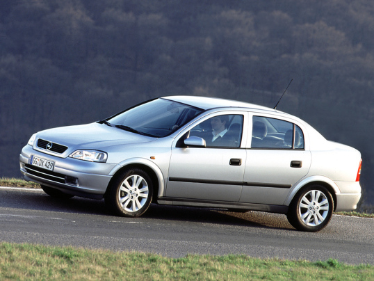 تظليل كريتف اوبل OPEL ASTRA SEDAN موديل 1998-2004