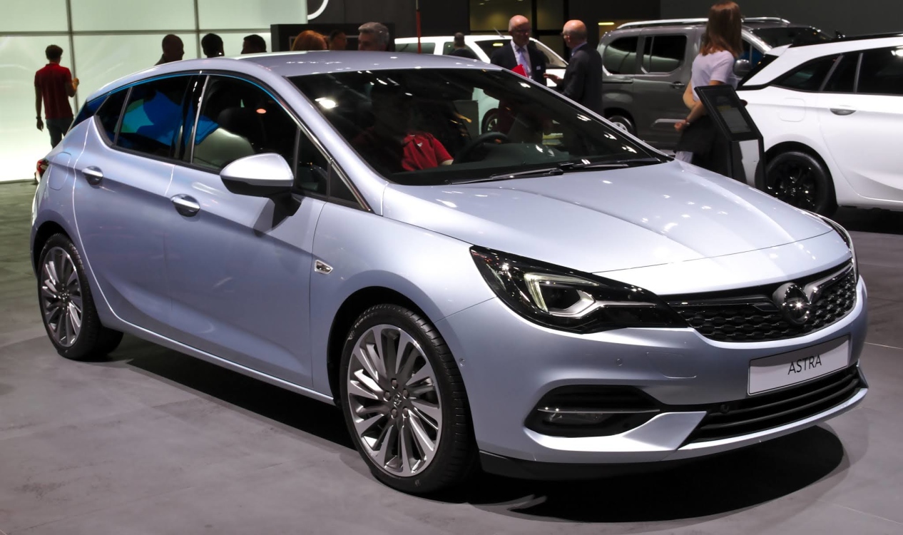 تظليل كريتف اوبل OPEL CORSA HB موديل   2015-2019