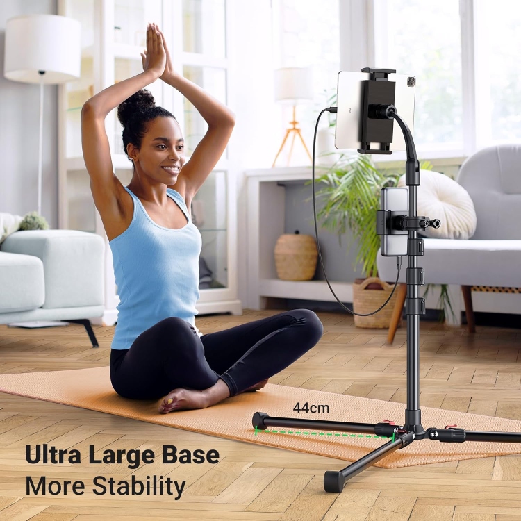 UGREEN LP585 15647 TRIPOD STAND 1.7M  FOR
TABLET AND PHONE ONLY FOR LIVESTREA