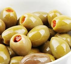 زيتون محشي جزر