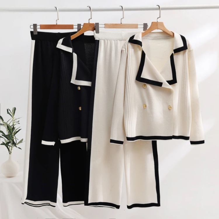 Double Button Jacket & Pants Triko Set 