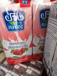 نادك حليب مطعمات بالفراولة 1لتر *4 حبة