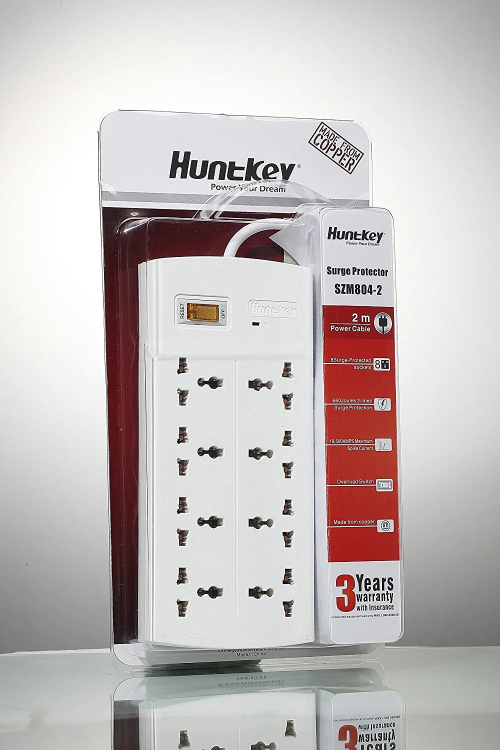 HUNTKEY POWER STRIP 8 PORT 3 METER