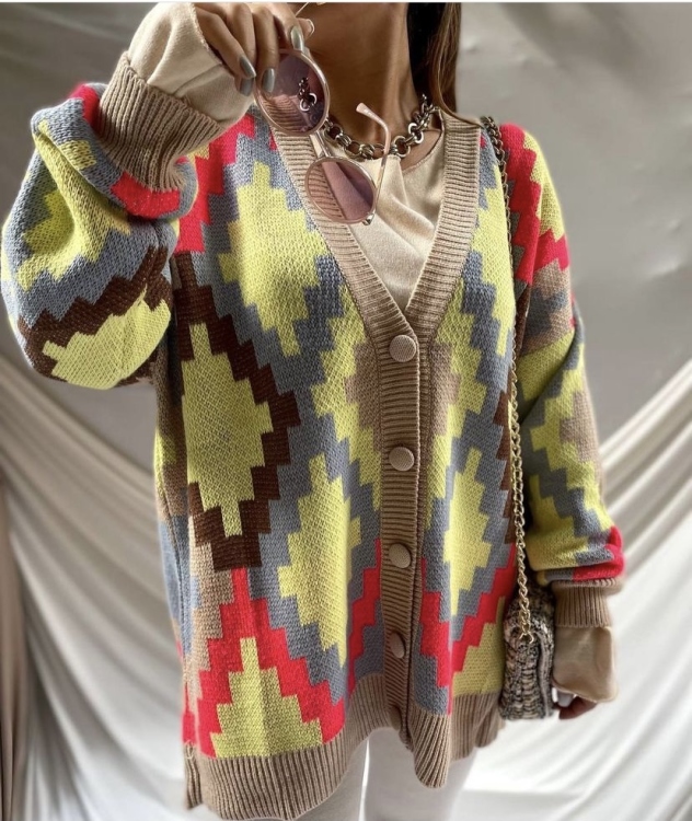 Argyle Pattern Cardigan