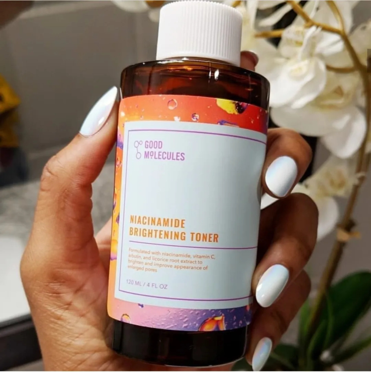 Good molecules, NIACINAMIDE BRIGHTENING TONER تونر النايسنميد لنضارة البشرة