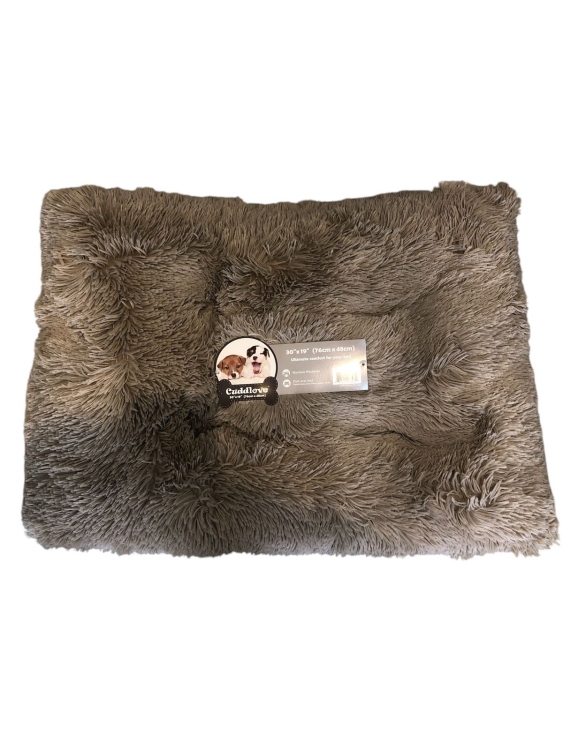 CUDDLOVE fluffy pet bed