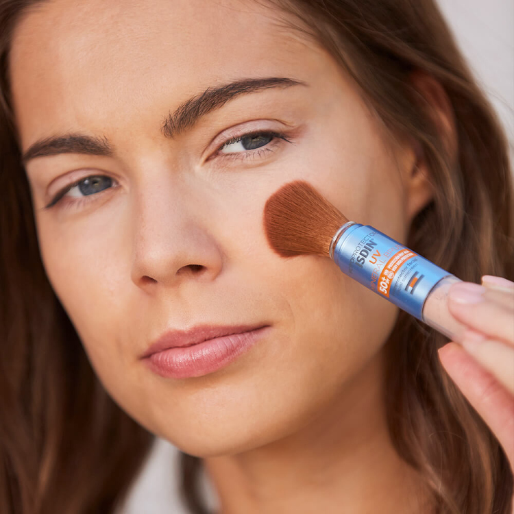 ISDIN, Fotoprotector UV Mineral Brush SPF 50+ 2g ازيدين، واقي شمس فيزيائي بودرة