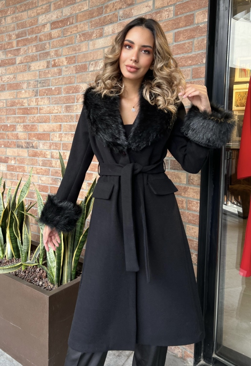 Fuzzy Collar and Cuff Belted Coat حجز