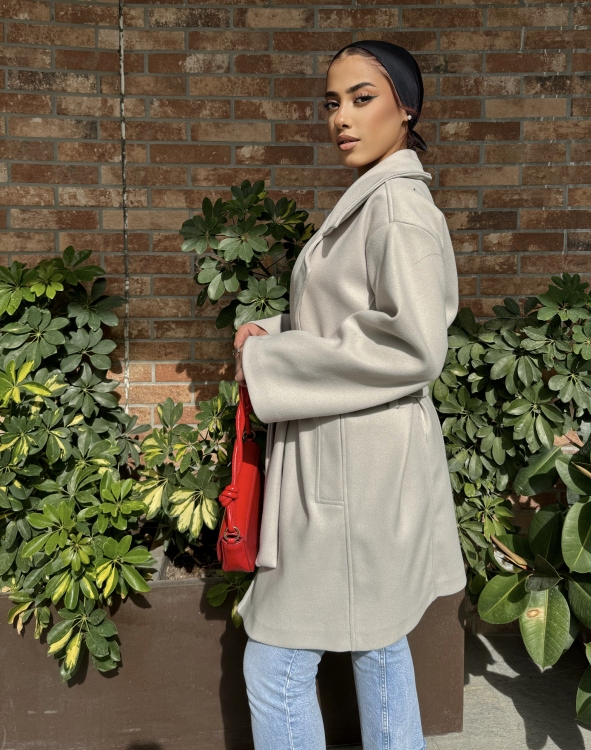 Label Neck Belted Coat (grey)