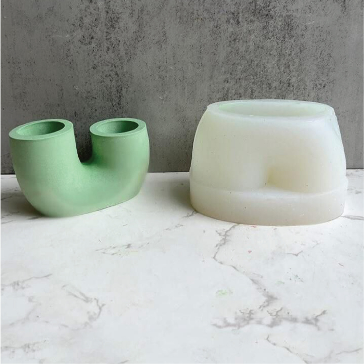قالب سيليكون حامل شموع قياس 11x6.8cm