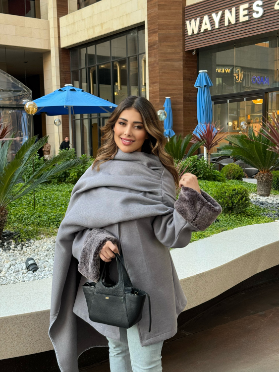 Scarf Wrap Jacket with Fur Cuff (grey) حجز