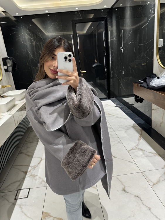 Scarf Wrap Jacket with Fur Cuff (grey) حجز