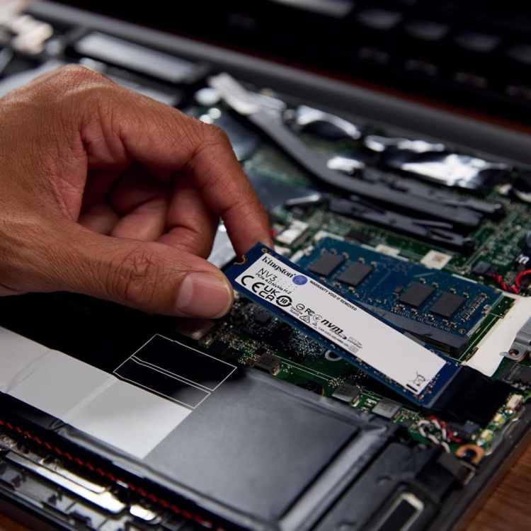 KINGSTON SSD 2TB NVME M.2 NV3