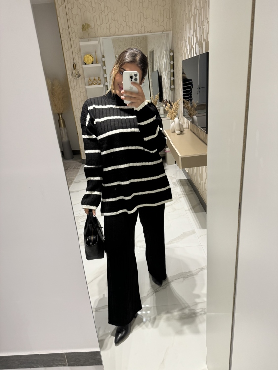 Stripped Drop Shoulder Sweater & Knit Pants